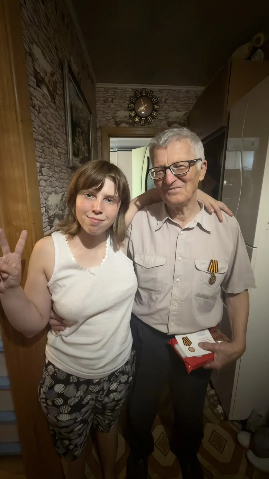 Вручение медалей детям войны
